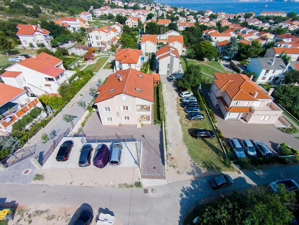 Apartments Mia Baška Kroatien