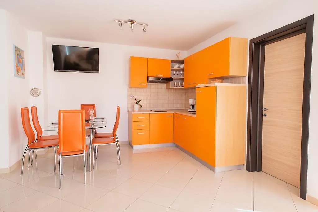 Apartments Mia Baška 0*,  Kroatien